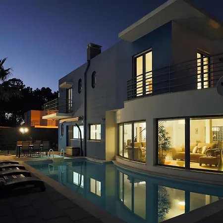 Serena -your Exclusive Private Swimming Pool