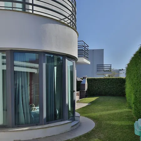 Villa Serena -your Exclusive Private Swimming Pool *