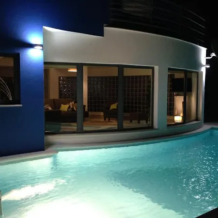 Serena -your Exclusive Private Swimming Pool Setúbal