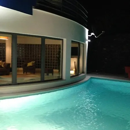 Serena -your Exclusive Private Swimming Pool Setúbal
