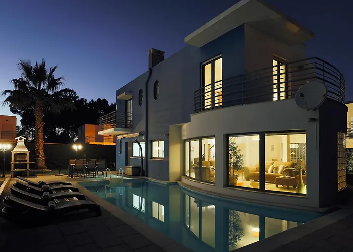 Serena -your Exclusive Private Swimming Pool