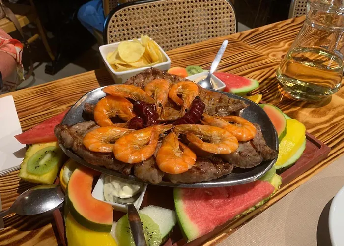 Serena -your Exclusive Private Swimming Pool שטובל