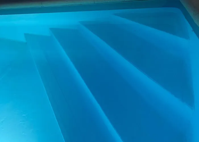 Serena -your Exclusive Private Swimming Pool שטובל